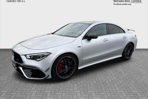 Mercedes-Benz CLA galerie