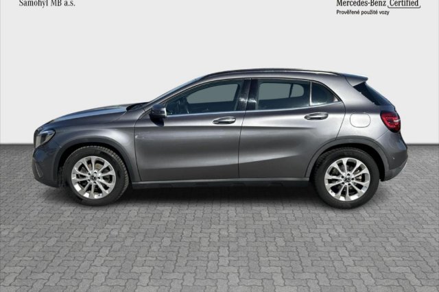 Mercedes-Benz GLA galerie