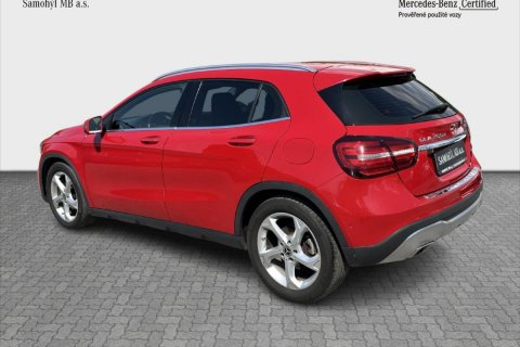 Mercedes-Benz GLA galerie