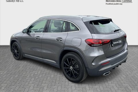 Mercedes-Benz GLA galerie