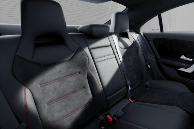 Mercedes-Benz CLA galerie