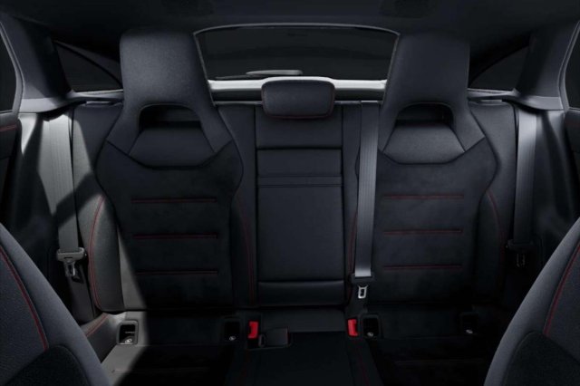 Mercedes-Benz CLA galerie