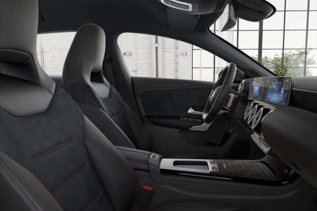 Mercedes-Benz CLA galerie