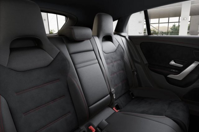 Mercedes-Benz CLA galerie