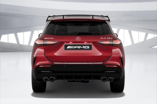 Mercedes-Benz GLA galerie