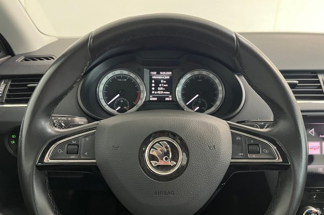 Škoda Octavia galerie