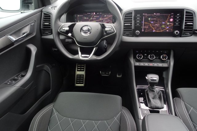 Škoda Karoq galerie