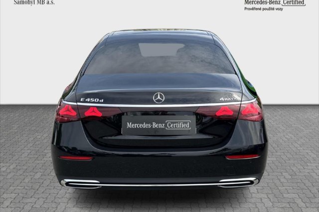 Mercedes-Benz Třídy E galerie
