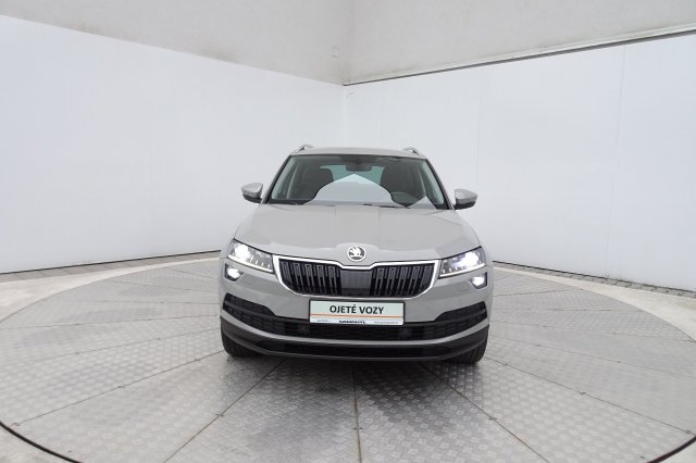 Škoda Karoq galerie