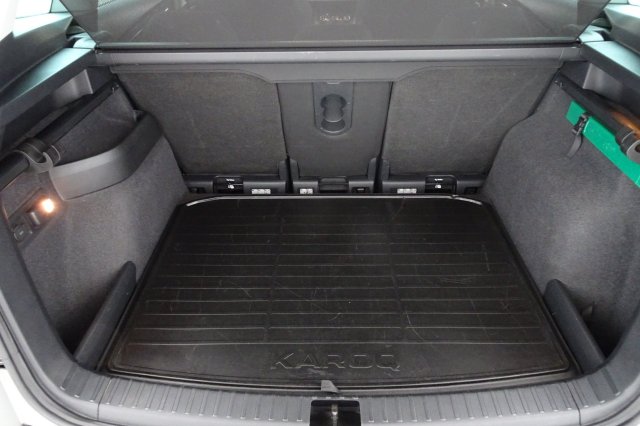 Škoda Karoq galerie