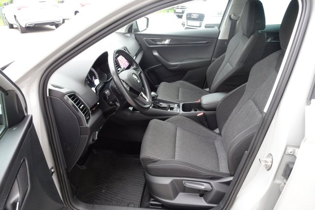 Škoda Karoq galerie