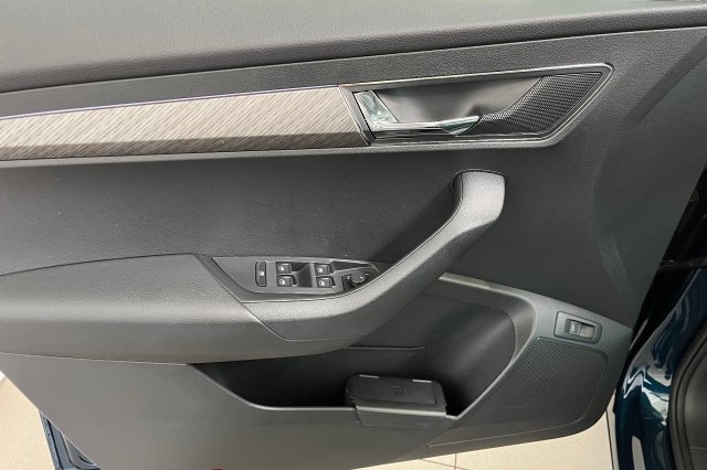Škoda Karoq galerie