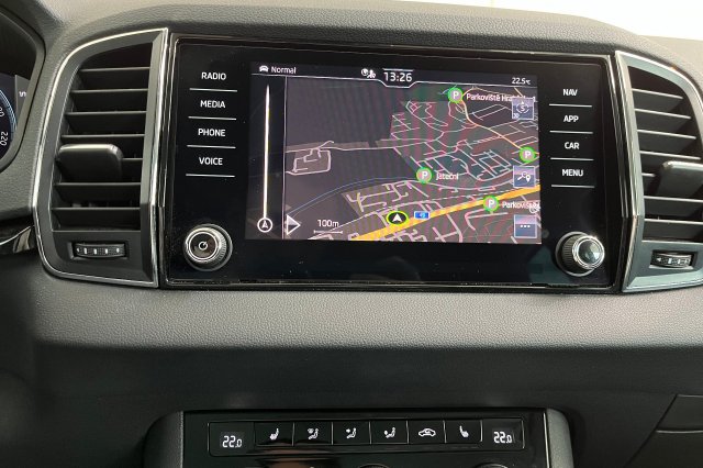 Škoda Karoq galerie