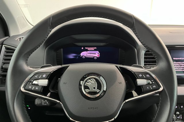 Škoda Karoq galerie