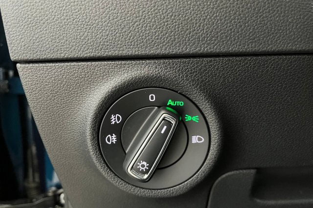 Škoda Karoq galerie