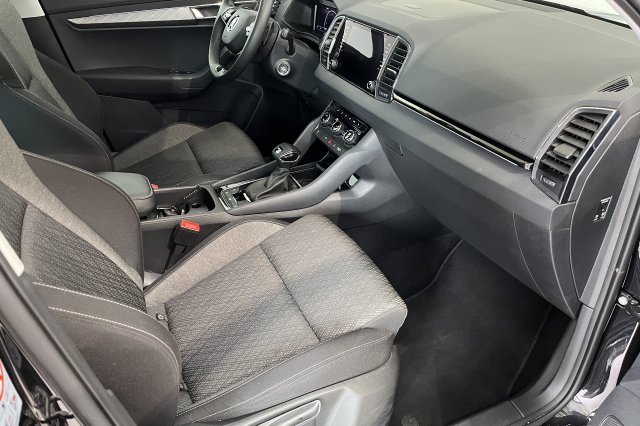 Škoda Karoq galerie