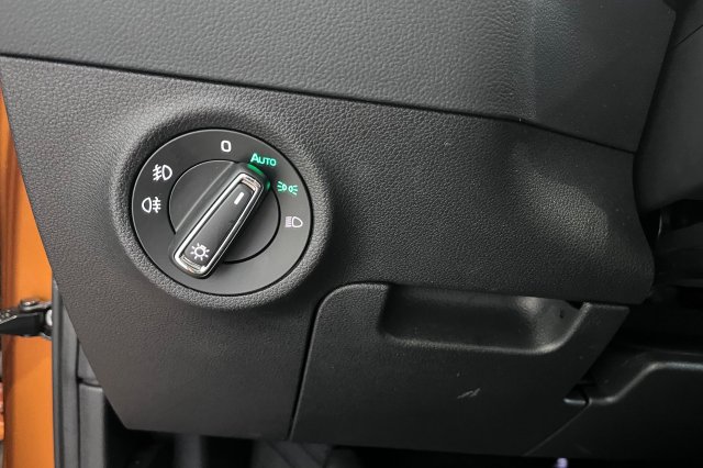 Škoda Karoq galerie