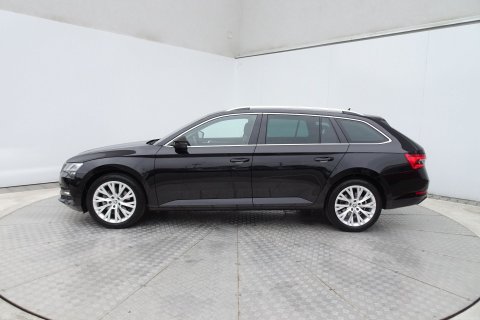 Škoda Superb galerie
