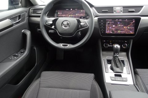 Škoda Superb galerie