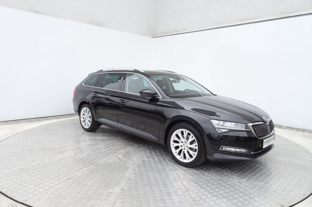 Škoda Superb galerie