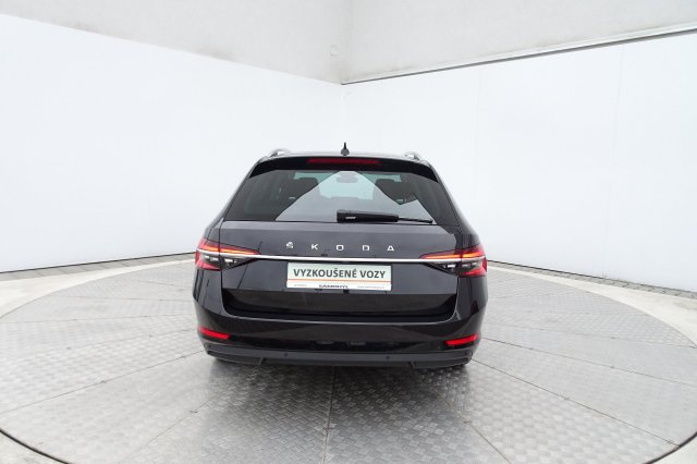 Škoda Superb galerie