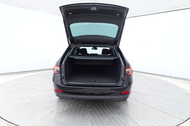 Škoda Superb galerie