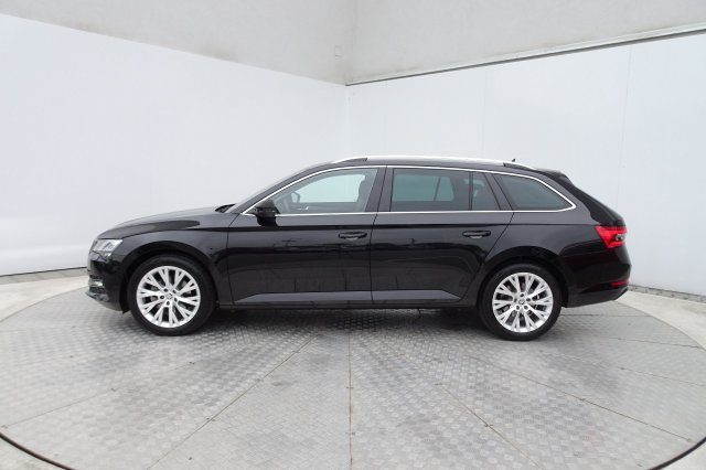 Škoda Superb galerie