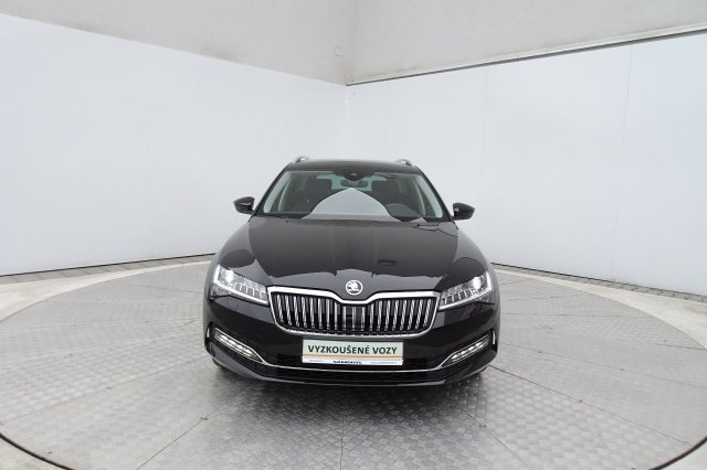 Škoda Superb galerie