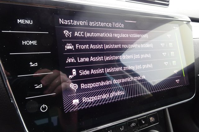 Škoda Superb galerie