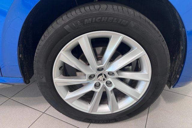 Škoda Kamiq galerie
