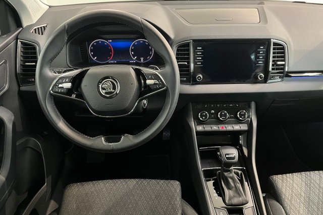 Škoda Karoq galerie