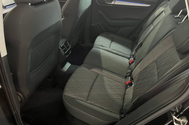 Škoda Karoq galerie