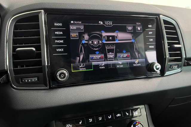 Škoda Karoq galerie
