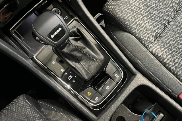 Škoda Karoq galerie
