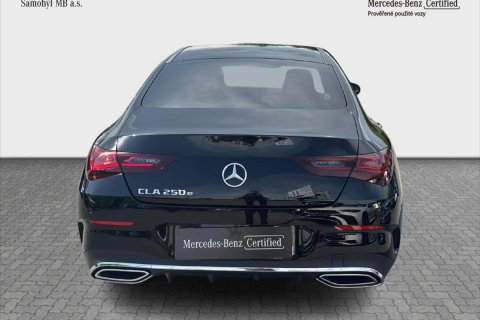 Mercedes-Benz CLA galerie