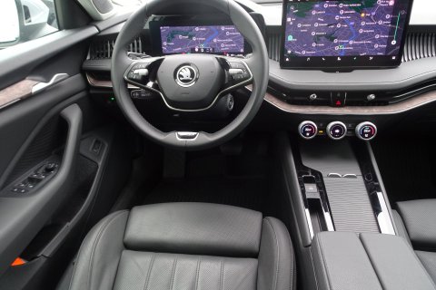 Škoda Superb galerie