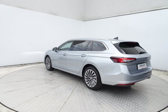 Škoda Superb galerie