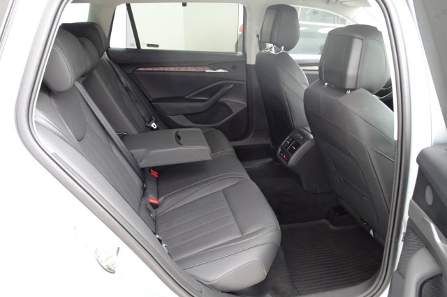 Škoda Superb galerie
