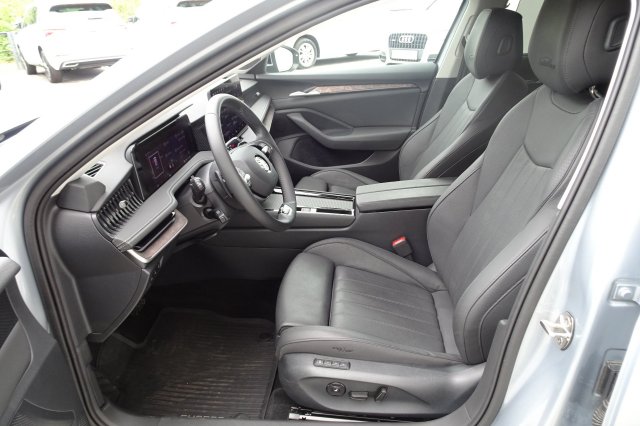 Škoda Superb galerie