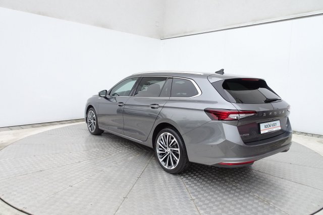 Škoda Superb galerie
