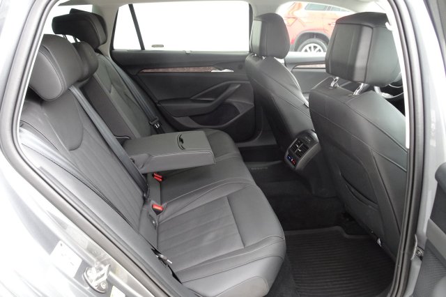 Škoda Superb galerie