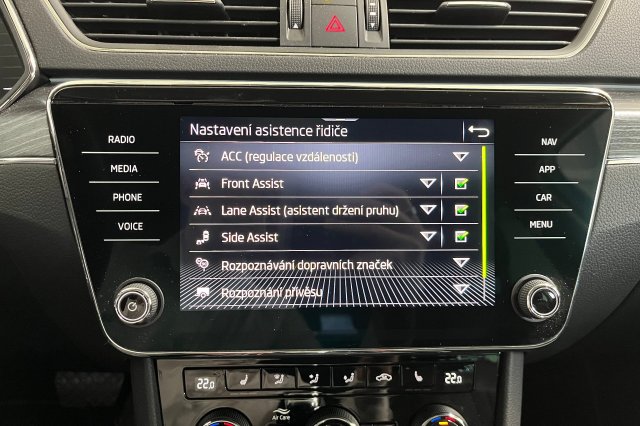 Škoda Superb galerie