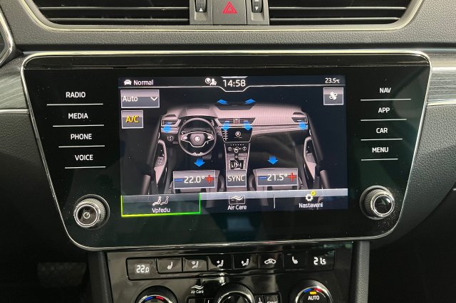 Škoda Superb galerie