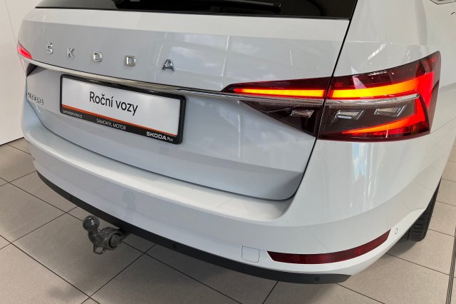 Škoda Superb galerie