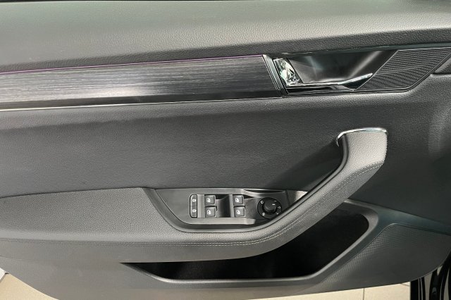 Škoda Superb galerie