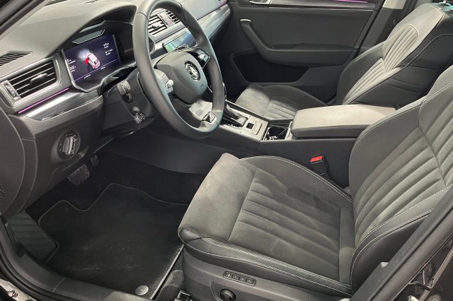 Škoda Superb galerie