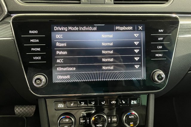Škoda Superb galerie