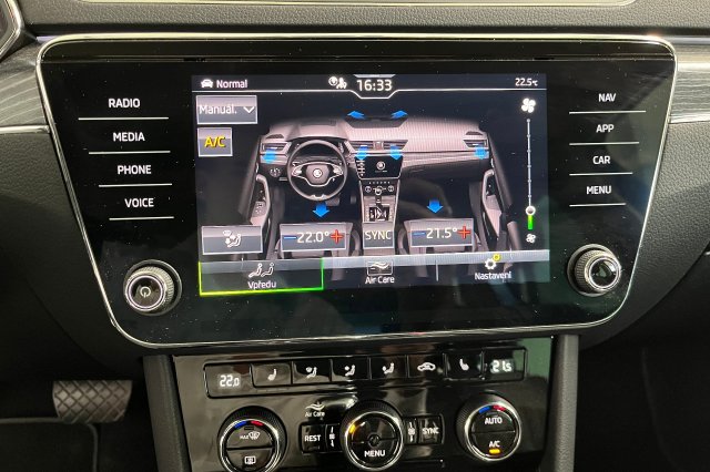 Škoda Superb galerie