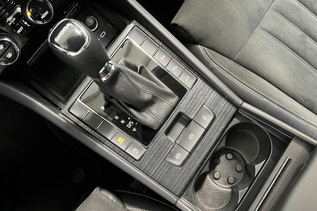 Škoda Superb galerie