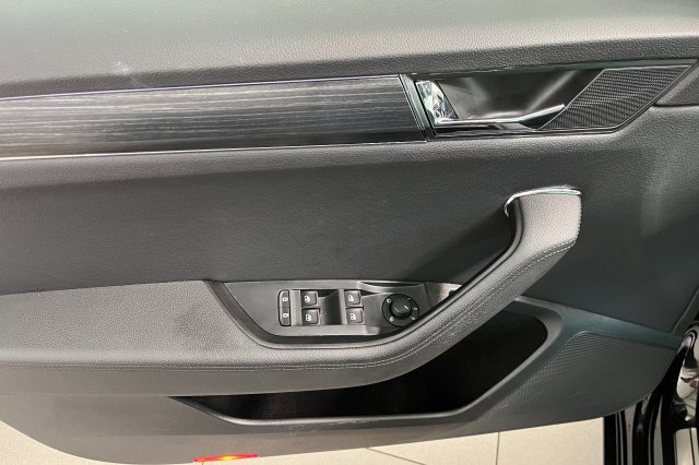 Škoda Superb galerie